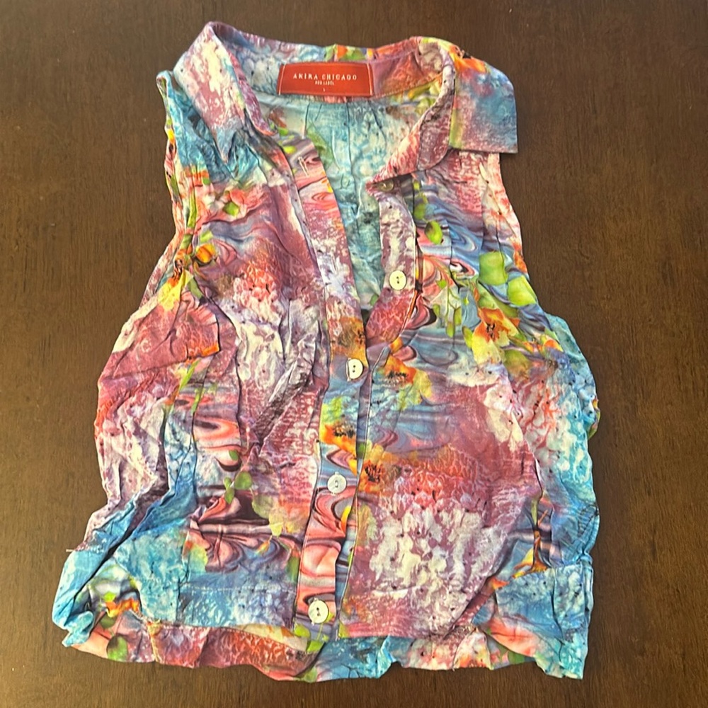 Akira Collared Button Down